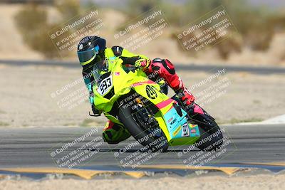 media/Oct-19-2024-CVMA (Sat) [[7df39c5a0d]]/Race 4-Formula Middleweight/